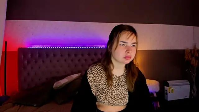 Customizable and immersive: Energize your taste buds and checkout our delicious choice of amateur cams liveshows with excited livestreamers getting their sweet physiques pounded with their beloved vibrating toys.
