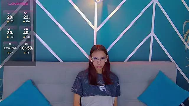 Lunamistyc from StripChat is Freechat