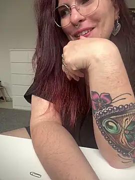 Customizable and immersive: Energize your taste buds and checkout our delicious choice of amateur cams liveshows with excited livestreamers getting their sweet physiques pounded with their beloved vibrating toys.