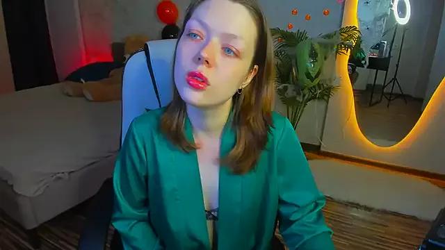 Lunar_Lily from StripChat is Freechat