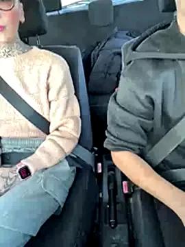 LunaXmilo from StripChat is Freechat