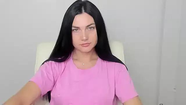 Lune_Moon from StripChat is Freechat