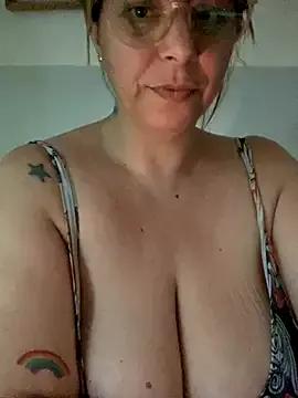 LupitaHaze from StripChat is Freechat