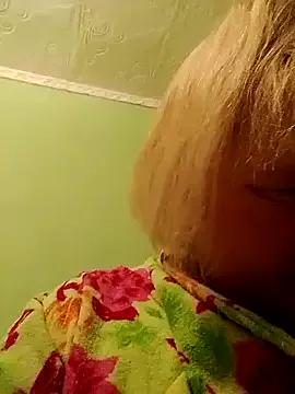 LusiyaGold5 from StripChat is Freechat