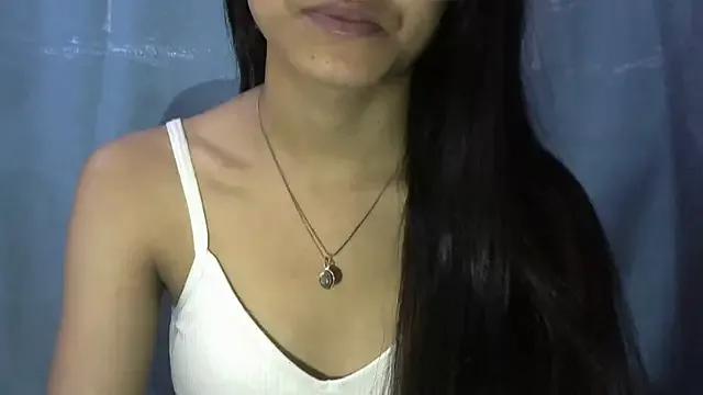 lusty_luxmi from StripChat is Freechat