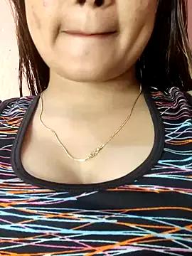 Lustybabe1 from StripChat is Freechat