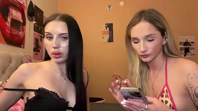 lustytwins from StripChat is Freechat