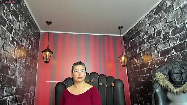 Madame_Jay from StripChat