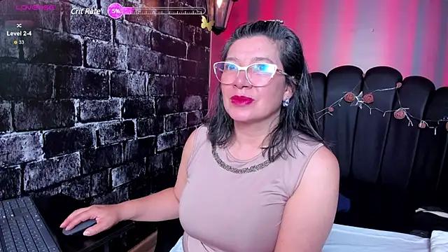Madame_Jay from StripChat