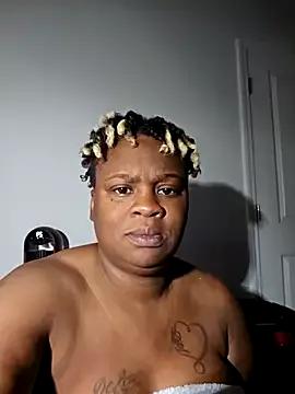 MadameDeidre from StripChat is Freechat