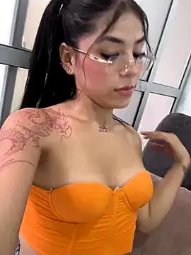 Customizable and immersive: Energize your taste buds and checkout our delicious choice of amateur cams liveshows with excited livestreamers getting their sweet physiques pounded with their beloved vibrating toys.