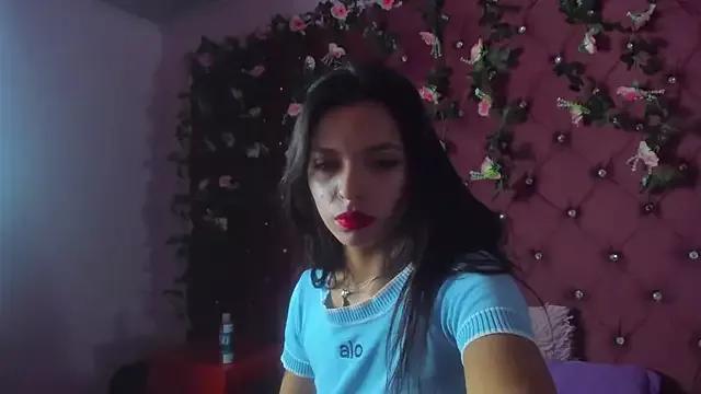 MaddyHudson from StripChat is Freechat