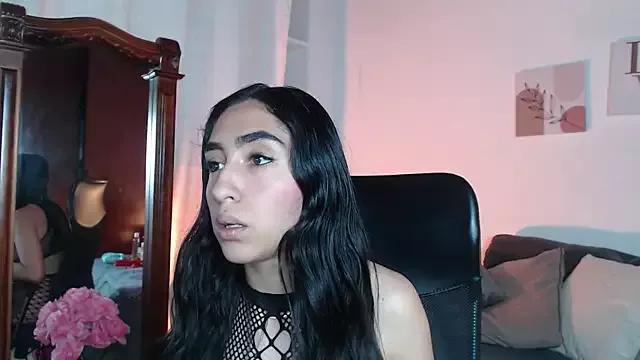 Customizable and immersive: Energize your taste buds and checkout our delicious choice of amateur cams liveshows with excited livestreamers getting their sweet physiques pounded with their beloved vibrating toys.