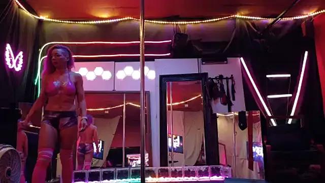 MadisonMarie from StripChat is Freechat