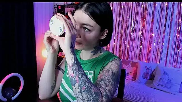 Customizable and immersive: Energize your taste buds and checkout our delicious choice of amateur cams liveshows with excited livestreamers getting their sweet physiques pounded with their beloved vibrating toys.