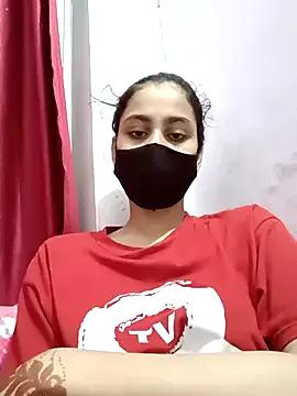 magicmoment00786 from StripChat is Freechat