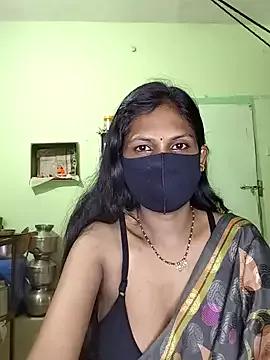 Mahi_queenx from StripChat is Freechat
