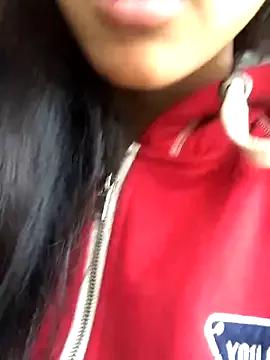 Mai_lovely from StripChat is Freechat