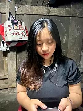 maianhcute from StripChat is Freechat