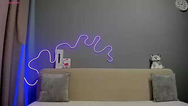 Customizable and immersive: Energize your taste buds and checkout our delicious choice of amateur cams liveshows with excited livestreamers getting their sweet physiques pounded with their beloved vibrating toys.