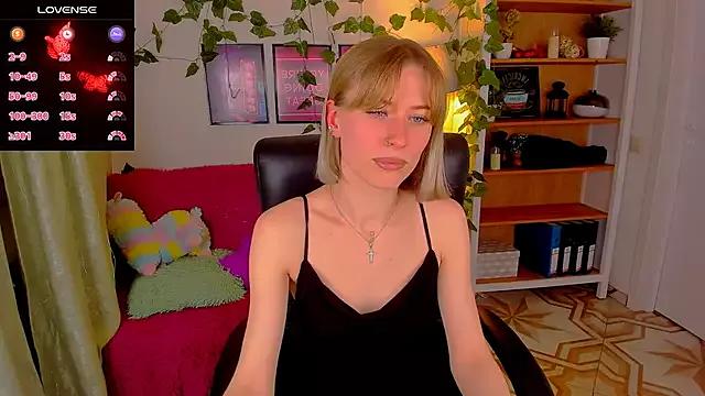 Customizable and immersive: Energize your taste buds and checkout our delicious choice of amateur cams liveshows with excited livestreamers getting their sweet physiques pounded with their beloved vibrating toys.