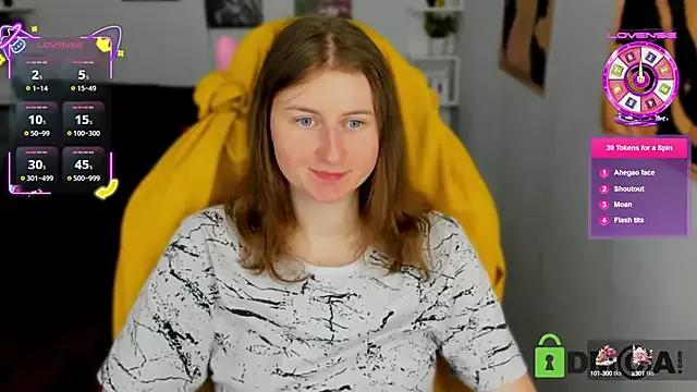 Marggo_Star from StripChat is Freechat