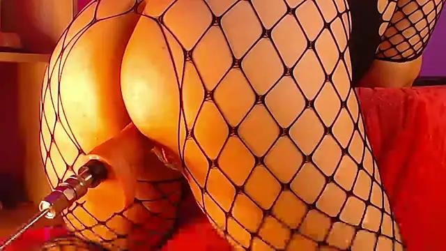 Customizable and immersive: Energize your taste buds and checkout our delicious choice of amateur cams liveshows with excited livestreamers getting their sweet physiques pounded with their beloved vibrating toys.