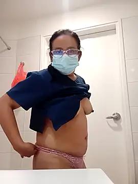 Mariakell from StripChat is Freechat