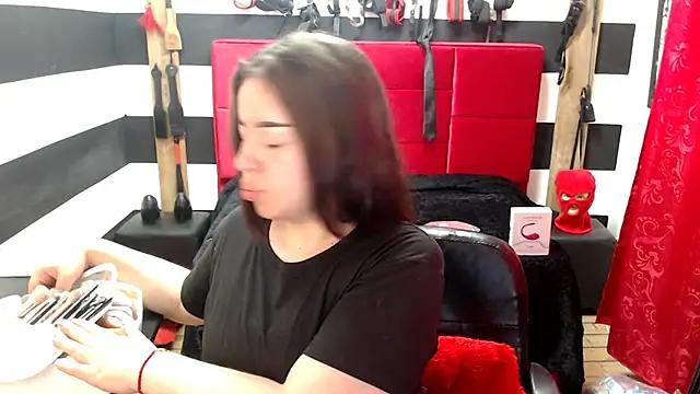 Customizable and immersive: Energize your taste buds and checkout our delicious choice of amateur cams liveshows with excited livestreamers getting their sweet physiques pounded with their beloved vibrating toys.