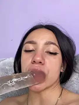 Customizable and immersive: Energize your taste buds and checkout our delicious choice of amateur cams liveshows with excited livestreamers getting their sweet physiques pounded with their beloved vibrating toys.