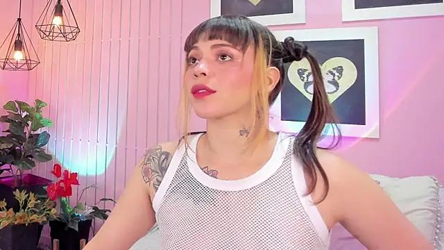 Customizable and immersive: Energize your taste buds and checkout our delicious choice of amateur cams liveshows with excited livestreamers getting their sweet physiques pounded with their beloved vibrating toys.
