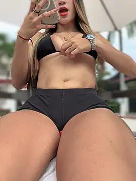 Customizable and immersive: Energize your taste buds and checkout our delicious choice of amateur cams liveshows with excited livestreamers getting their sweet physiques pounded with their beloved vibrating toys.