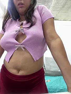 Customizable and immersive: Energize your taste buds and checkout our delicious choice of amateur cams liveshows with excited livestreamers getting their sweet physiques pounded with their beloved vibrating toys.