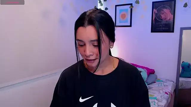 MarilynWhite_ from StripChat is Freechat