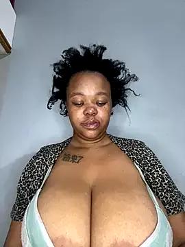 Marinda_Swangs from StripChat is Freechat