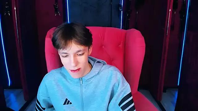 Customizable and immersive: Energize your taste buds and checkout our delicious choice of amateur cams liveshows with excited livestreamers getting their sweet physiques pounded with their beloved vibrating toys.