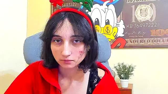 Marri-Stella from StripChat is Freechat