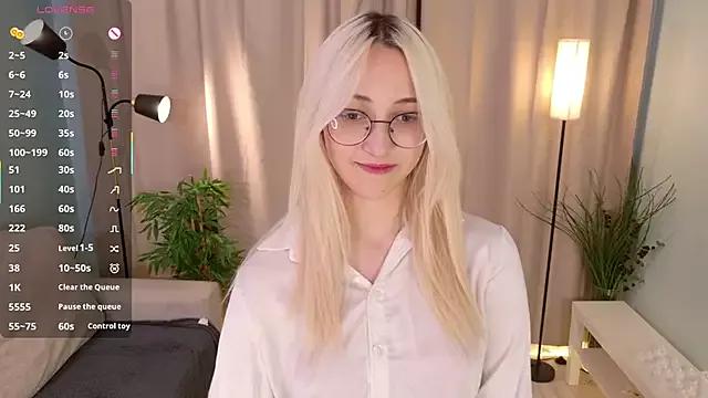 Customizable and immersive: Energize your taste buds and checkout our delicious choice of amateur cams liveshows with excited livestreamers getting their sweet physiques pounded with their beloved vibrating toys.