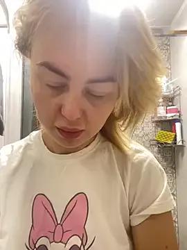 MartaLuna_ from StripChat is Freechat