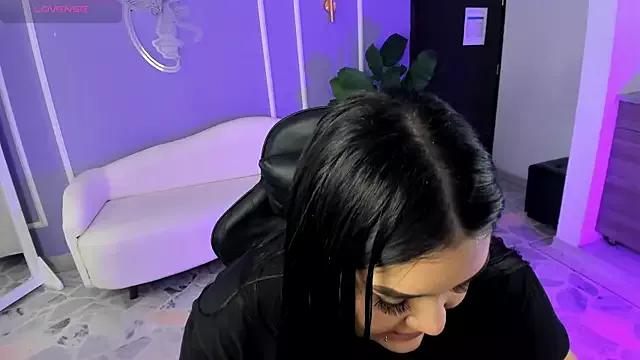 Customizable and immersive: Energize your taste buds and checkout our delicious choice of amateur cams liveshows with excited livestreamers getting their sweet physiques pounded with their beloved vibrating toys.