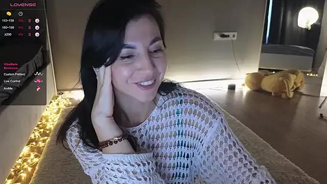 Customizable and immersive: Energize your taste buds and checkout our delicious choice of amateur cams liveshows with excited livestreamers getting their sweet physiques pounded with their beloved vibrating toys.