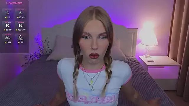 Customizable and immersive: Energize your taste buds and checkout our delicious choice of amateur cams liveshows with excited livestreamers getting their sweet physiques pounded with their beloved vibrating toys.