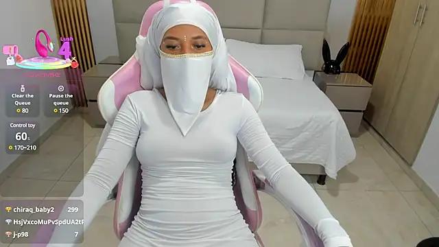 Customizable and immersive: Energize your taste buds and checkout our delicious choice of amateur cams liveshows with excited livestreamers getting their sweet physiques pounded with their beloved vibrating toys.