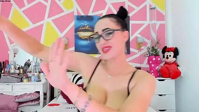 Customizable and immersive: Energize your taste buds and checkout our delicious choice of amateur cams liveshows with excited livestreamers getting their sweet physiques pounded with their beloved vibrating toys.