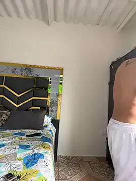 MattDevon from StripChat is Freechat