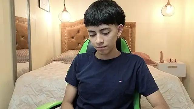 Matty_Sparkk from StripChat