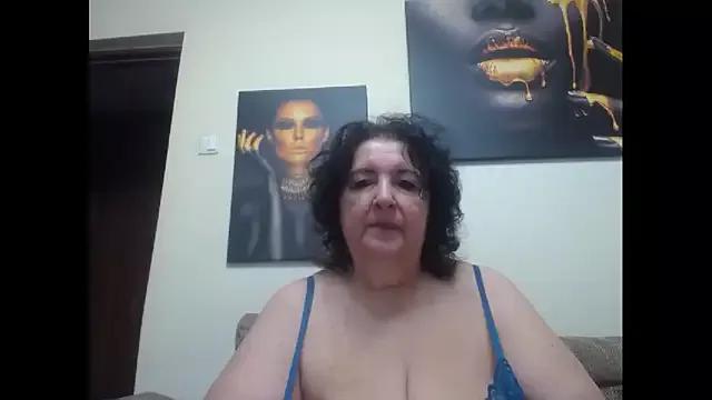 maturekorine from StripChat is Freechat