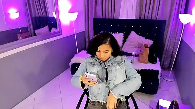 Customizable and immersive: Energize your taste buds and checkout our delicious choice of amateur cams liveshows with excited livestreamers getting their sweet physiques pounded with their beloved vibrating toys.