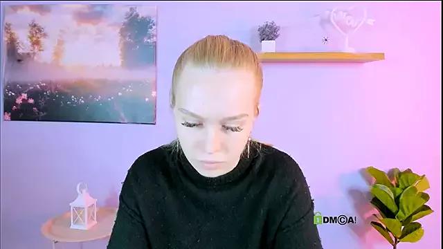 megan_cold from StripChat is Freechat