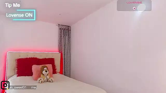 Customizable and immersive: Energize your taste buds and checkout our delicious choice of amateur cams liveshows with excited livestreamers getting their sweet physiques pounded with their beloved vibrating toys.